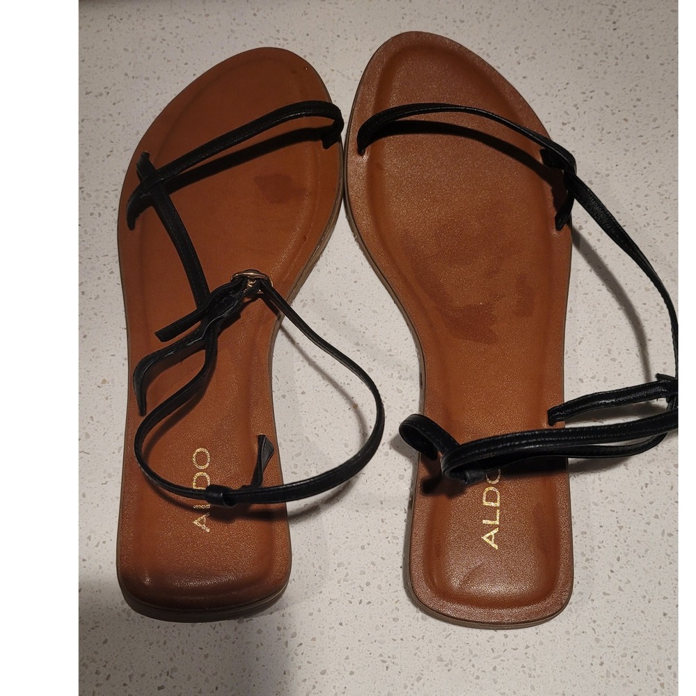 Aldo Womens Black Strappy Flat Sandals Sz 10 Ankle Wrap Toe Loop Made in Brazil